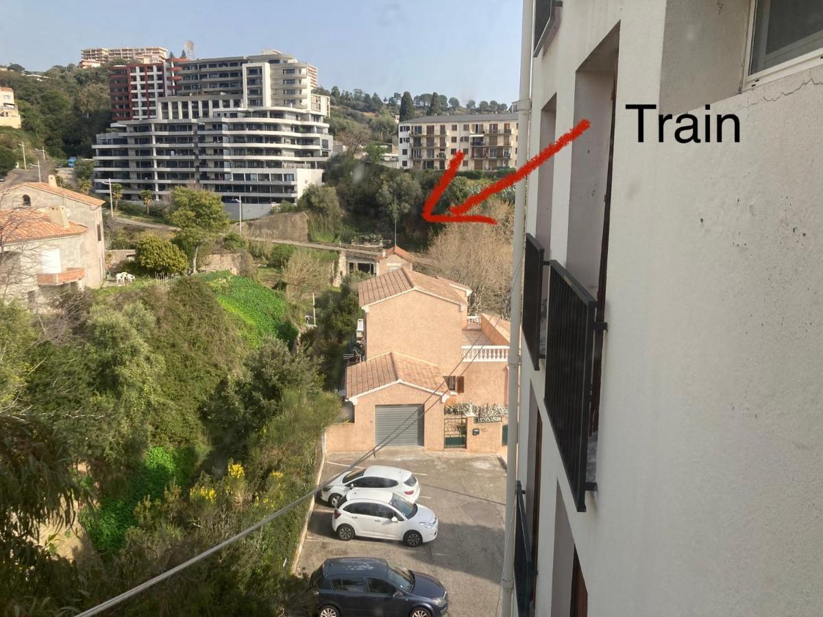 Location Chambre Avec Salle De Bain Et Partie Commune Sea View & Mountain View Renting 1 Of 3 Bedrooms With Shared Common Space 3 Bdrm Apt Not 1 Bdrm Plus Clime Ou Ac Bastia  Buitenkant foto