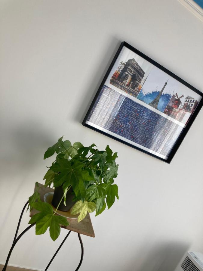 Location Chambre Avec Salle De Bain Et Partie Commune Sea View & Mountain View Renting 1 Of 3 Bedrooms With Shared Common Space 3 Bdrm Apt Not 1 Bdrm Plus Clime Ou Ac Bastia  Buitenkant foto