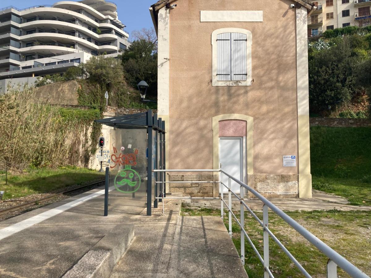 Location Chambre Avec Salle De Bain Et Partie Commune Sea View & Mountain View Renting 1 Of 3 Bedrooms With Shared Common Space 3 Bdrm Apt Not 1 Bdrm Plus Clime Ou Ac Bastia  Buitenkant foto